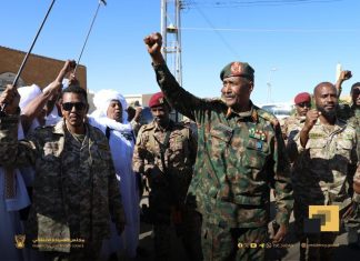 رئيس مجلس السيادة القائد العام يلتقي لواء النصر بولاية نهر النيل رئيس مجلس السيادة القائد العام يلتقي لواء النصر بولاية نهر النيل