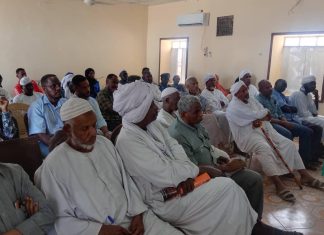 أعيان وقيادات خشم القربة يؤكدون مساندتهم للأجهزة الشرطية أعيان وقيادات خشم القربة يؤكدون مساندتهم للأجهزة الشرطية