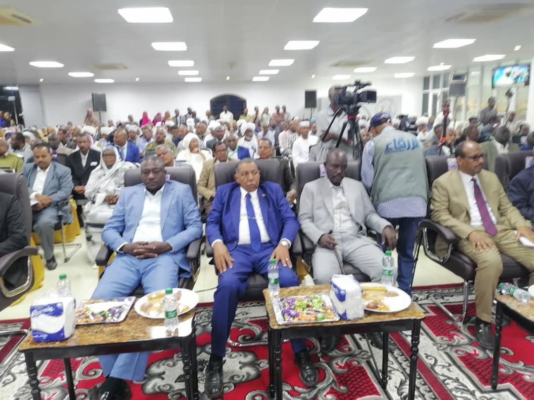 بدء أعمال ملتقى النيل الإستثماري الصناعي بنهر النيل بدء أعمال ملتقى النيل الإستثماري الصناعي بنهر النيل