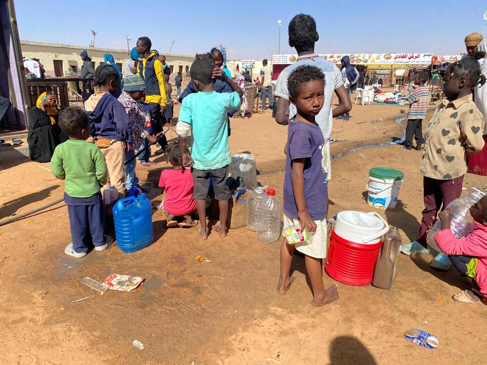 مأساة اللاجئين السودانيين في جنوب ليبيا مأساة اللاجئين السودانيين في جنوب ليبيا