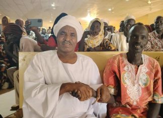 والي غرب كردفان يشهد ملتقى السلام المجتمعي بين أبناء جنوب وشمال السودان والي غرب كردفان يشهد ملتقى السلام المجتمعي بين أبناء جنوب وشمال السودان