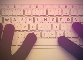 قراصنة يسرقون بيانات صحية لمليون أميركي قراصنة يسرقون بيانات صحية لمليون أميركي