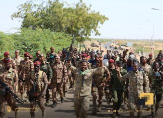 الجيش السوداني يقترب من القصر الرئاسي في الخرطوم الجيش السوداني يقترب من القصر الرئاسي في الخرطوم