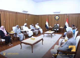 رئيس مجلس السيادة يلتقي وفد تنسيقية قبيلة المسيرية رئيس مجلس السيادة يلتقي وفد تنسيقية قبيلة المسيرية