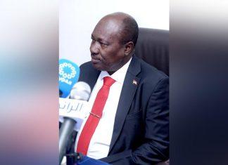 وزير الداخلية يشجب الموقف الكيني لمساسه بأمن واستقرار السودان وزير الداخلية يشجب الموقف الكيني لمساسه بأمن واستقرار السودان