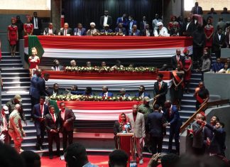 رفض شعبي كبير لتشكيل حكومة موازية في السودان رفض شعبي كبير لتشكيل حكومة موازية في السودان