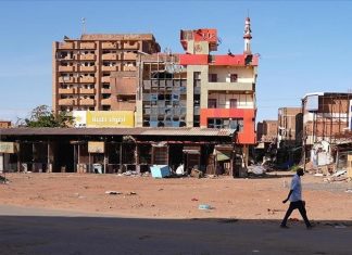 مقتل طفل وإصابة 5 مدنيين في قصف لـ”الدعم السريع” مقتل طفل وإصابة 5 مدنيين في قصف لـ"الدعم السريع"