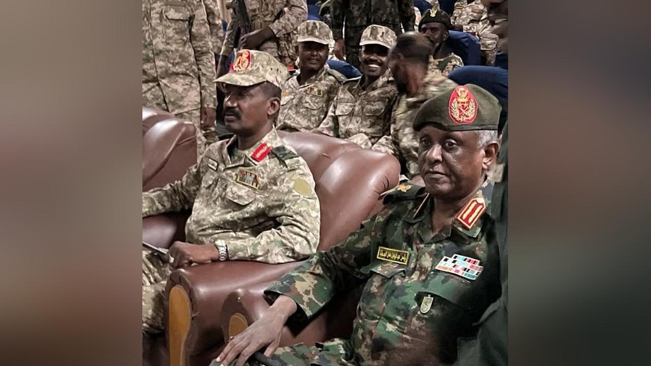 كيكل يكشف مفاجأة بخصوص مستحقات قوات درع السودان كيكل يكشف مفاجأة بخصوص مستحقات قوات درع السودان
