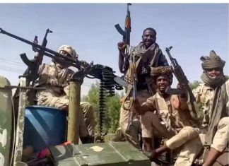 الجيش يكشف عن توترات أمنية ومقتل قادة بارزين من الدعم السريع في نيالا الجيش يكشف عن توترات أمنية ومقتل قادة بارزين من الدعم السريع في نيالا