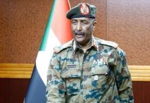 البرهان وسلفاكير يبحثان تطورات الأوضاع في جنوب السودان البرهان وسلفاكير يبحثان تطورات الأوضاع في جنوب السودان