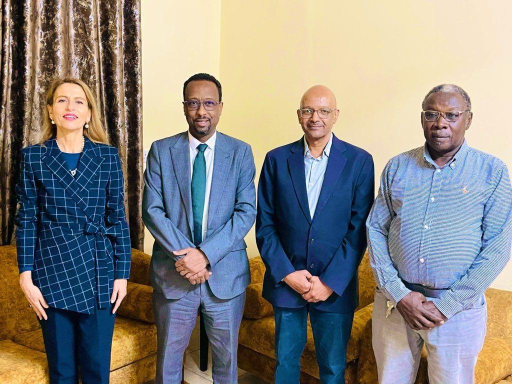 الاعيسر يبحث مع اليونسكو التعاون في استعادة وترميم الآثار السودانية الاعيسر يبحث مع اليونسكو التعاون في استعادة وترميم الآثار السودانية