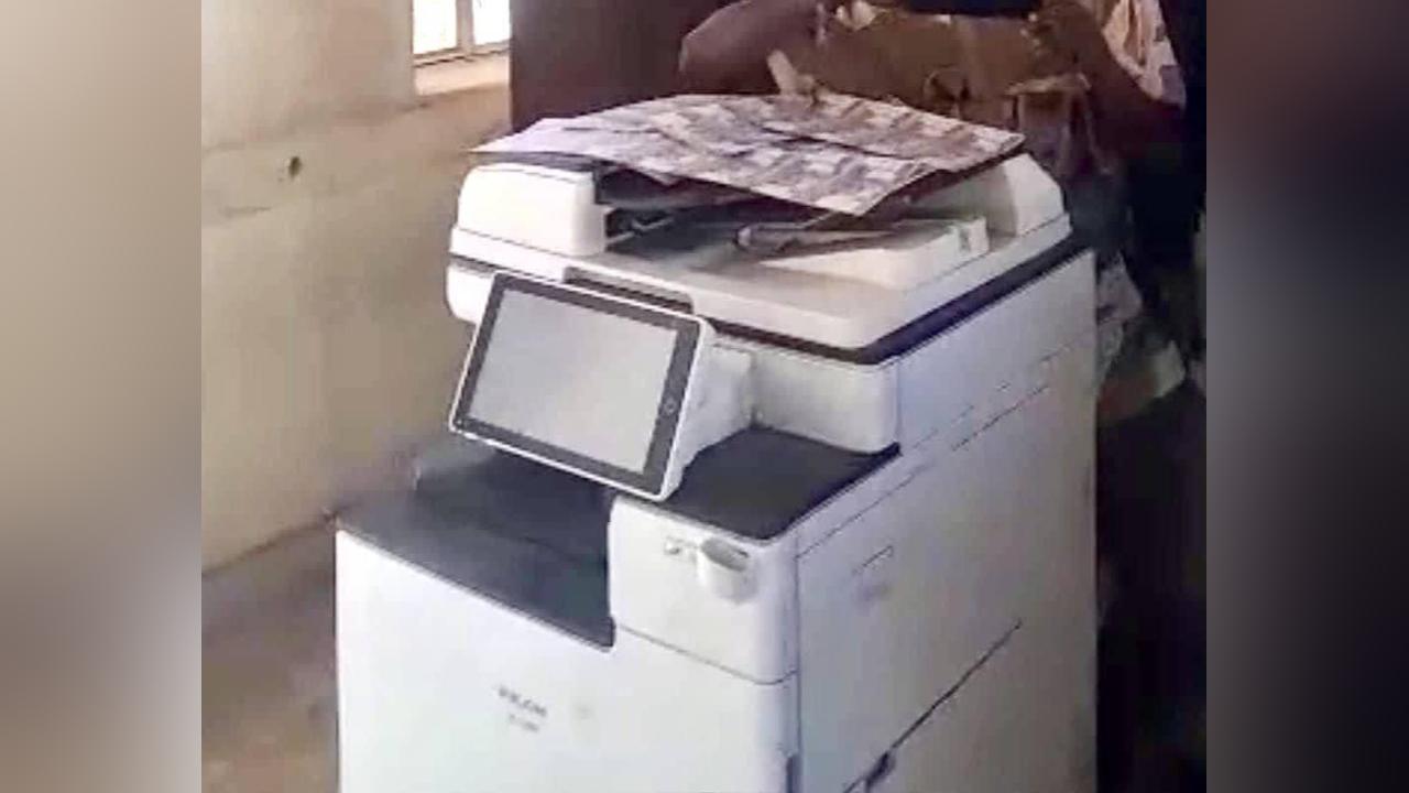 مباحث شرق النيل تضع يدها على اكبر شبكة تزوير العملة مباحث شرق النيل تضع يدها على اكبر شبكة تزوير العملة