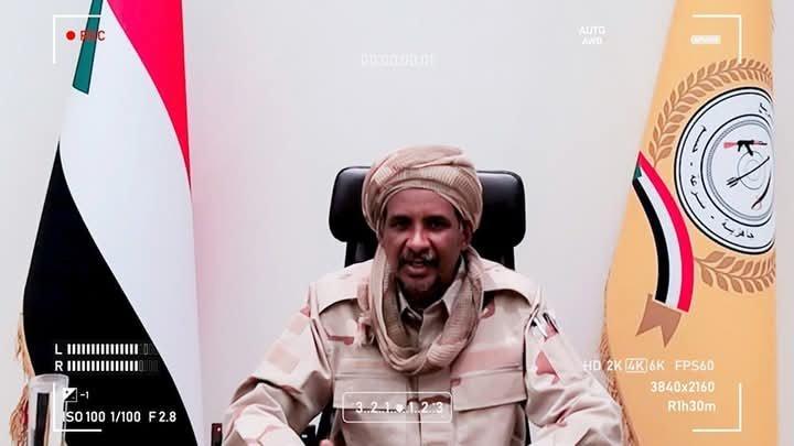 قائد في الجيش السوداني: لا جديد بخطاب حميدتي غير ربطة “الكدمول” قائد في الجيش السوداني: لا جديد بخطاب حميدتي غير ربطة “الكدمول”