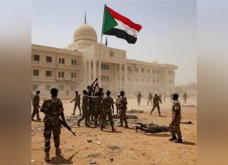 رفع علم السودان بالقصر الجمهوري وزيارة شخصية سيادية رفع علم السودان بالقصر الجمهوري وزيارة شخصية سيادية