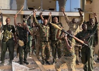 مقتل 3 صحافيين سودانيين بهجوم مسيرة الدعم السريع على القصر الجمهوري مقتل 3 صحافيين سودانيين بهجوم مسيرة الدعم السريع على القصر الجمهوري