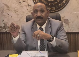وزير الطاقة السوداني للجزيرة نت: 20 مليار دولار حجم الخسائر في قطاع النفط وزير الطاقة السوداني للجزيرة نت: 20 مليار دولار حجم الخسائر في قطاع النفط
