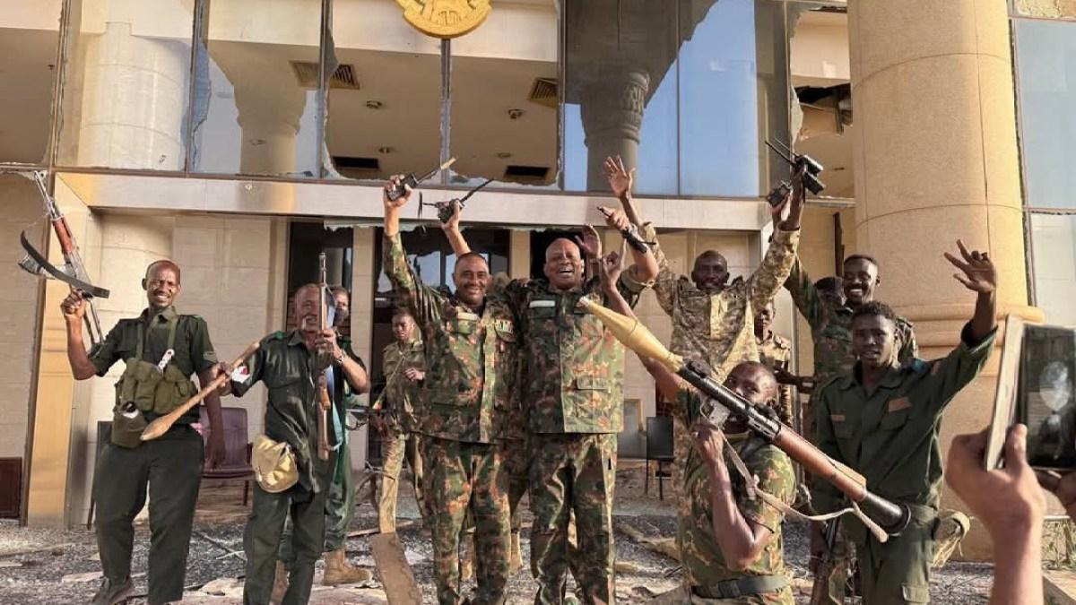 الحسم وشيك في السودان والتداعيات هائلة في الإقليم الحسم وشيك في السودان والتداعيات هائلة في الإقليم