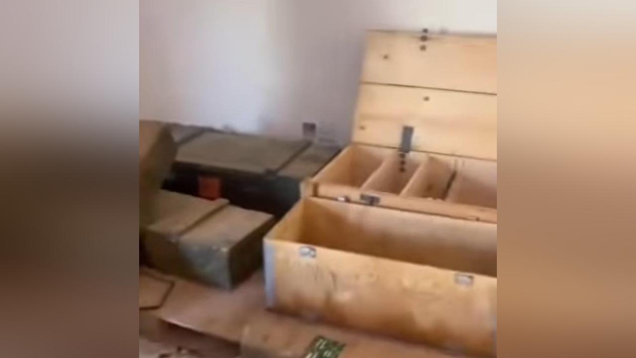 بعد هروب قوات الدعم السريع.. تحذيرات لسكان برى من أسلحة ومواد متفجرة بعد هروب قوات الدعم السريع.. تحذيرات لسكان برى من أسلحة ومواد متفجرة