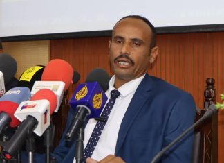 رئيس الإدارة المدنية لولاية الخرطوم يكشف عن الاسباب التي دعته الى العودة الي حضن الوطن رئيس الإدارة المدنية لولاية الخرطوم يكشف عن الاسباب التي دعته الى العودة الي حضن الوطن