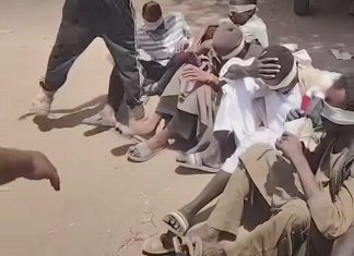مواطنو حي خرطومي يسلمون جميع المتعاونين لـ”الجيش السوداني” مواطنو حي خرطومي يسلمون جميع المتعاونين لـ”الجيش السوداني”