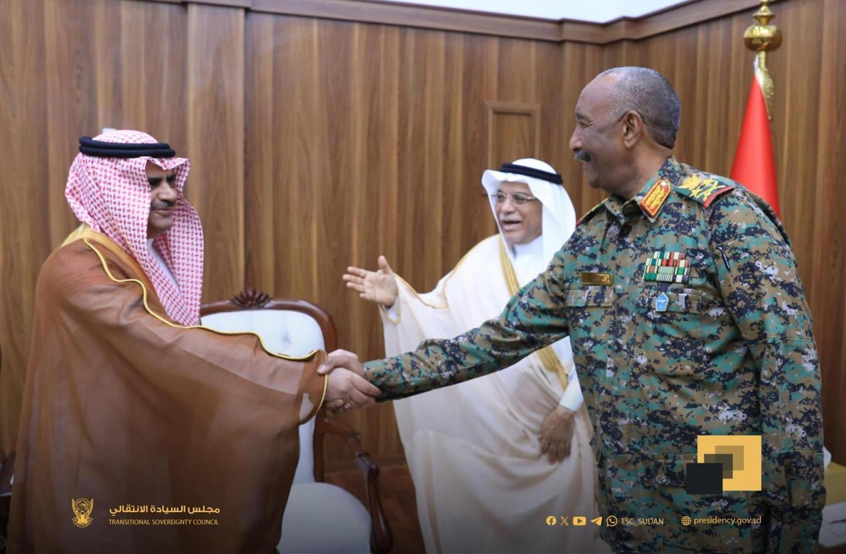 رئيس مجلس السيادة يثمن العلاقات السودانية السعودية رئيس مجلس السيادة يثمن العلاقات السودانية السعودية