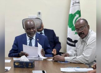 وزير المالية يكشف عن مناجم ذهب الدعم السريع وزير المالية يكشف عن مناجم ذهب الدعم السريع