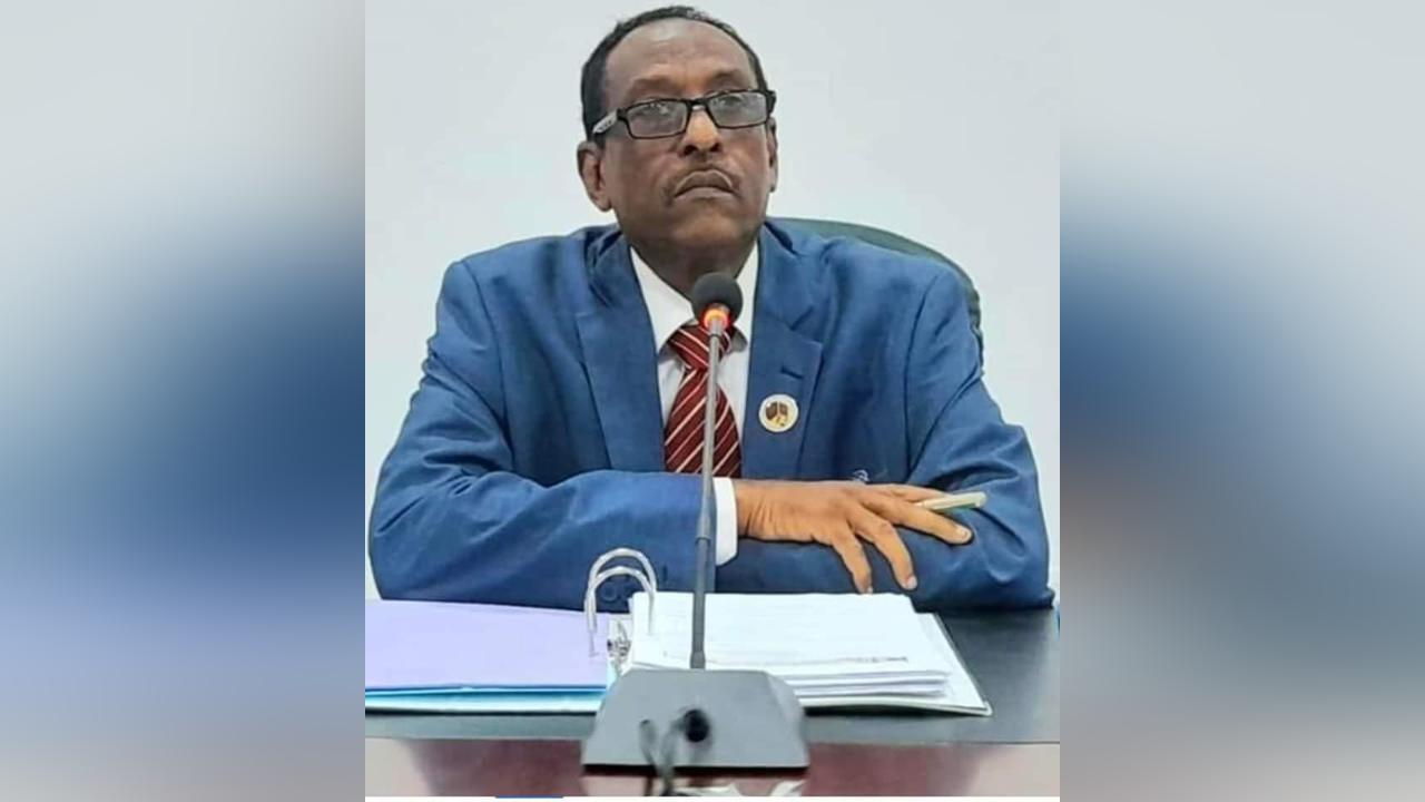 مدير جامعة الخرطوم يهنأ الأسرة الجامعية بمناسبة عيد الفطر المبارك مدير جامعة الخرطوم يهنأ الأسرة الجامعية بمناسبة عيد الفطر المبارك