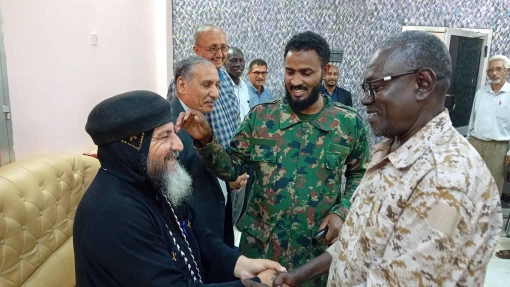 والي الخرطوم يتلقى تهاني العيد من وفد كنيسة ماري جرجس والي الخرطوم يتلقى تهاني العيد من وفد كنيسة ماري جرجس
