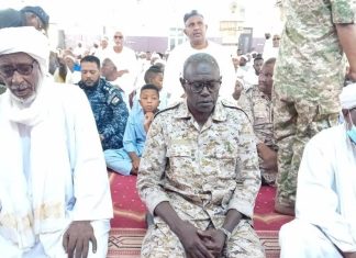 والي الخرطوم يؤدي صلاة العيد بمسجد الرحمن بالثورة والي الخرطوم يؤدي صلاة العيد بمسجد الرحمن بالثورة