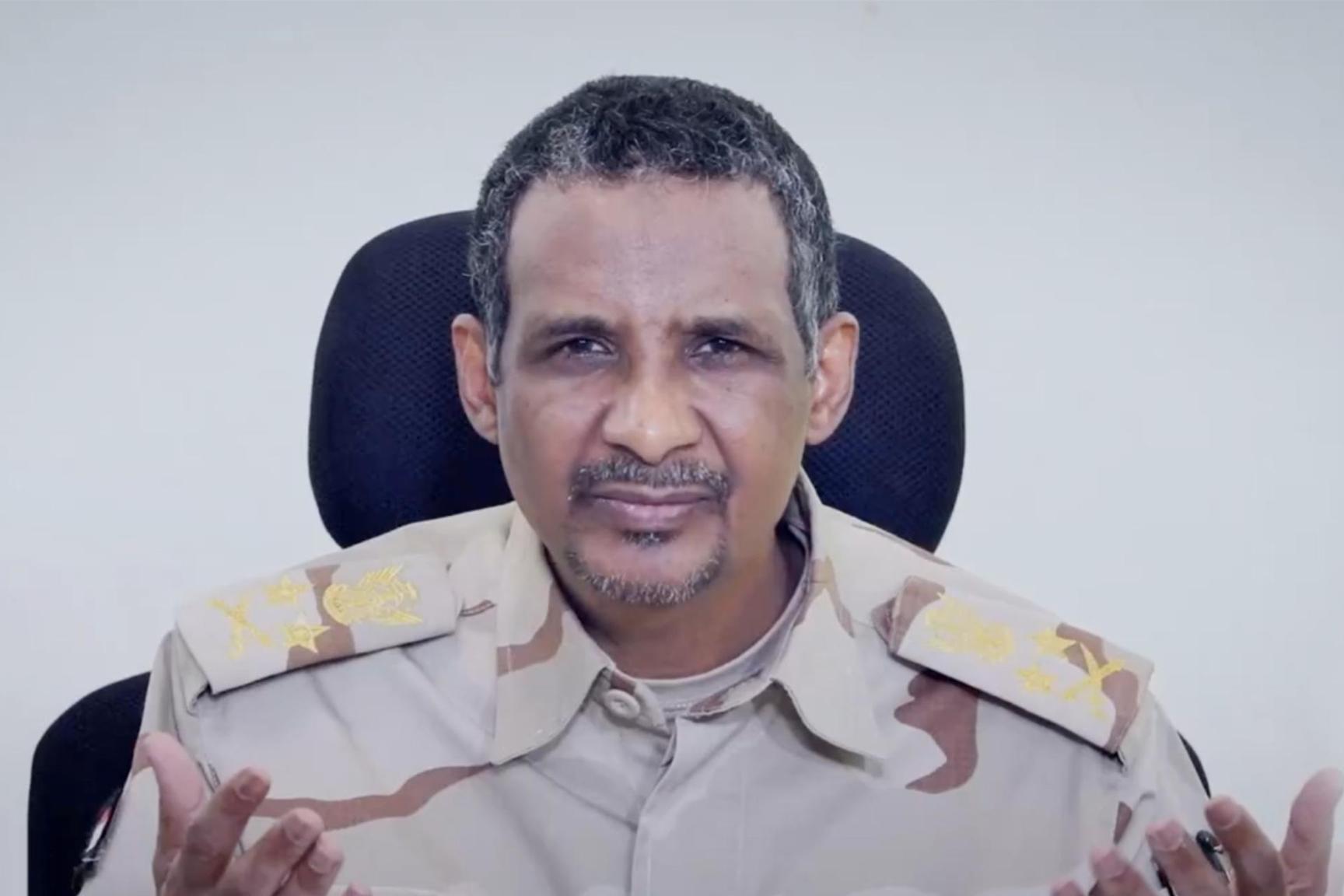 حميدتي يقر بانسحاب قواته من الخرطوم والبرهان يستبعد التفاوض حميدتي يقر بانسحاب قواته من الخرطوم والبرهان يستبعد التفاوض