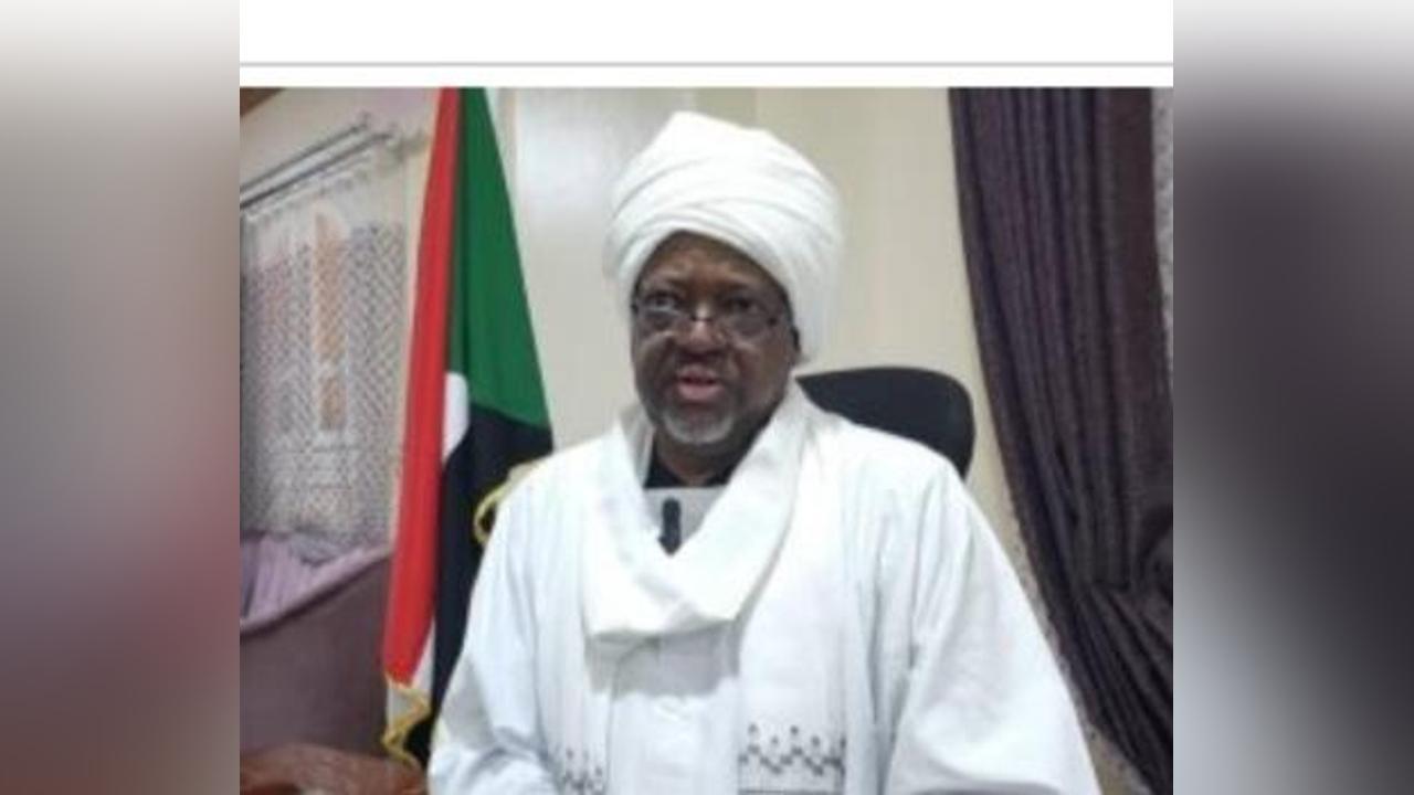 قنصل السودان بأسوان يهنئ بعيد الفطر المبارك قنصل السودان بأسوان يهنئ بعيد الفطر المبارك