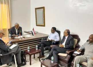 مفوضية العون الانساني تجتمع بالقائم بأعمال السفارة الهولندية بالسودان مفوضية العون الانساني تجتمع بالقائم بأعمال السفارة الهولندية بالسودان