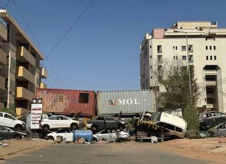 الشرطة السودانية تصدر موجهات بشأن البحث عن السيارات المنهوبة في الحرب وتحركات تبعث الأمل الشرطة السودانية تصدر موجهات بشأن البحث عن السيارات المنهوبة في الحرب وتحركات تبعث الأمل