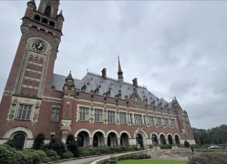 حكومة السودان تعقد مؤتمرا بشأن قضيتها ضد الإمارات بمحكمة العدل حكومة السودان تعقد مؤتمرا بشأن قضيتها ضد الإمارات بمحكمة العدل