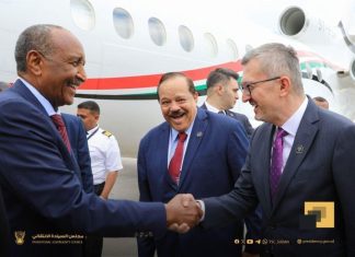 البرهان يصل تركيا ويناقش أهم الملفات مع أردوغان البرهان يصل تركيا ويناقش أهم الملفات مع أردوغان