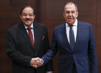 وزير خارجية السودان يطلع نظيره الروسي على تطورات الأوضاع في بلاده وزير خارجية السودان يطلع نظيره الروسي على تطورات الأوضاع في بلاده