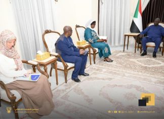 عقار يلتقي مدير الأمم المتحدة للمرأة بشرق أفريقيا عقار يلتقي مدير الأمم المتحدة للمرأة بشرق أفريقيا