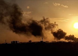 الإمارات تدين استهداف مخيمي نازحين وفرق إغاثة قرب الفاشر بالسودان الإمارات تدين استهداف مخيمي نازحين وفرق إغاثة قرب الفاشر بالسودان