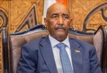 البرهان يتسلم دعوة خطية من السيسي لزيارة مصر البرهان يتسلم دعوة خطية من السيسي لزيارة مصر