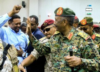 “الدعم السريع” تدخل مرحلة جديدة والبرهان يتوعد "الدعم السريع" تدخل مرحلة جديدة والبرهان يتوعد
