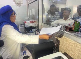 البحر الأحمر تدشن التحصيل الإلكتروني للمعاملات المرورية البحر الأحمر تدشن التحصيل الإلكتروني للمعاملات المرورية