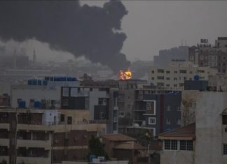 السودان يتهم “الدعم السريع” بتصفية 31 مدنيا في الخرطوم السودان يتهم "الدعم السريع" بتصفية 31 مدنيا في الخرطوم