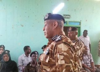 مدير السجون يتفقد سجون نهر النيل ويعد بحل التحديات مدير السجون يتفقد سجون نهر النيل ويعد بحل التحديات