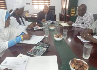 اجتماع التأمين الصحي وديوان الزكاة بسنار اجتماع التأمين الصحي وديوان الزكاة بسنار