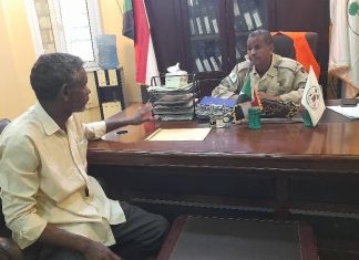 أبو حمد يؤكد إدخال المواطنين تحت مظلة التأمين الصحي أبو حمد يؤكد إدخال المواطنين تحت مظلة التأمين الصحي