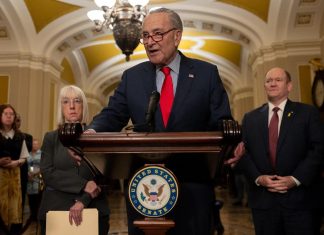 تحذير من مجلس الشيوخ: بيانات دماغك للبيع! تحذير من مجلس الشيوخ: بيانات دماغك للبيع!