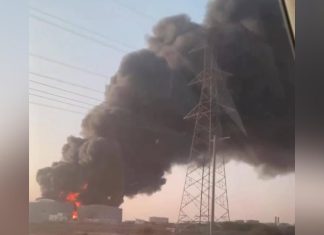 مسيرات تستهدف مستودعات نفط في بورتسودان مسيرات تستهدف مستودعات نفط في بورتسودان