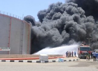 الدفاع المدني بالسودان يسيطر على حرائق بورتسودان الدفاع المدني بالسودان يسيطر على حرائق بورتسودان