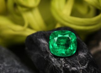 أزمة الزمرد المصري: خريطة الكنز الأخضر والمفتاح أزمة الزمرد المصري: خريطة الكنز الأخضر والمفتاح