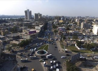 تمهيدا للقمة العربية.. وزراء خارجية يتوافدون إلى بغداد تمهيدا للقمة العربية.. وزراء خارجية يتوافدون إلى بغداد